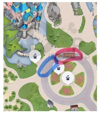 Mapa de Disneyland Paris destacando atracciones cerca del castillo.