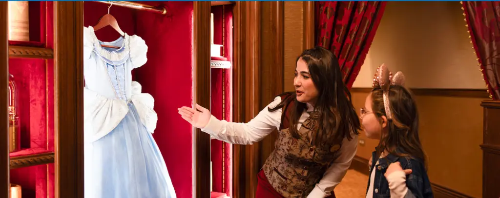 Vestido de princesa en My Royal Dream Disneyland.