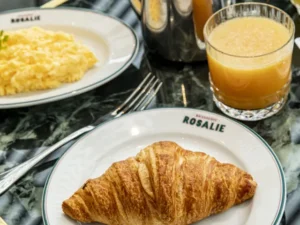 Rosalie Dónde desayunar barato en Disneyland París